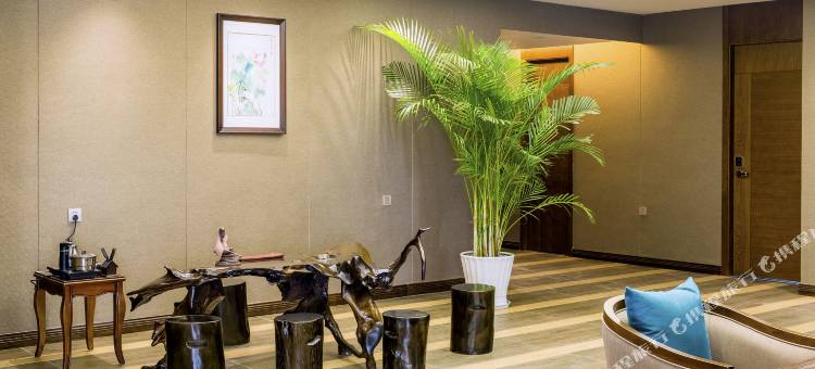 成都儒风明宇丽呈酒店(成都珠江广场光华公园地铁站店)图片