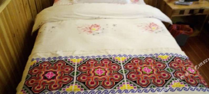 普者黑古月客栈图片