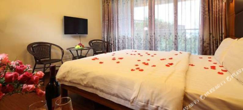 三亚湾一线海景度假公寓图片