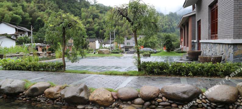 景宁听泉山庄图片