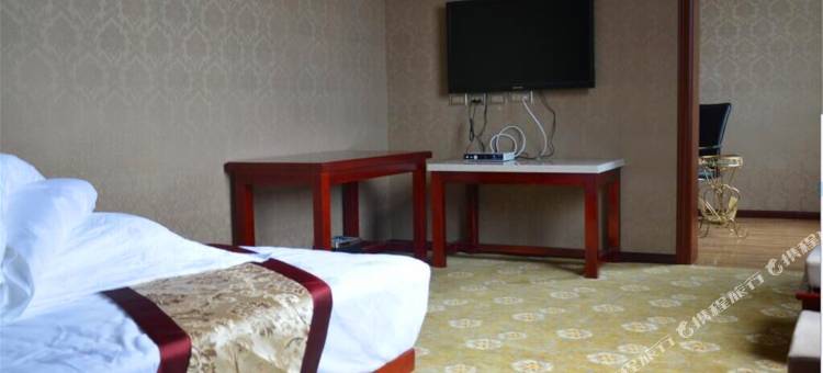 陆良迷你假日酒店图片