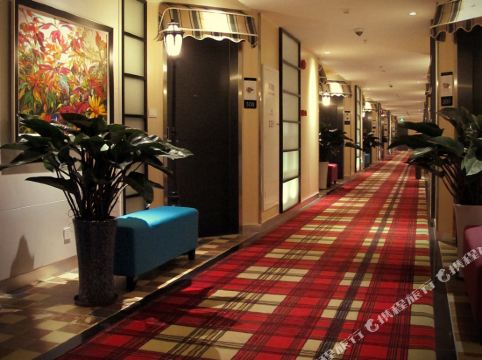 广州蓝雀精品艺术酒店