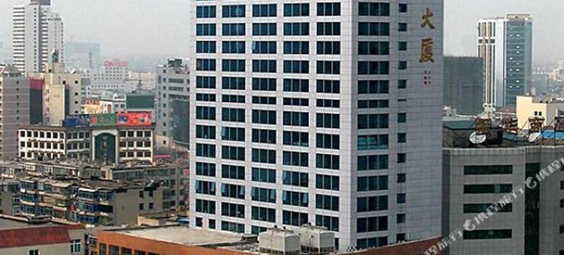 烟台新视野影院酒店(海港路振华商厦店)图片