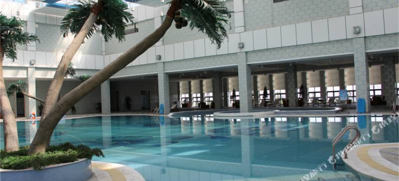 阿拉善左旗庆华大酒店图片