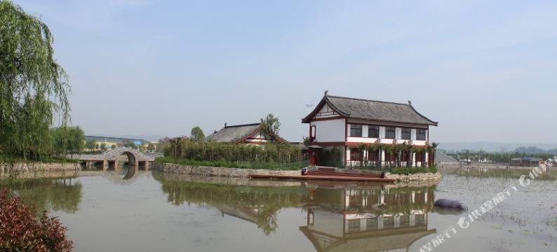 宜阳灵山莲花温泉度假酒店图片