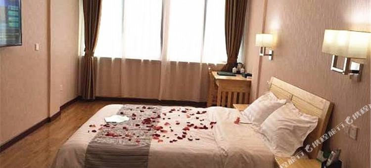 英山自然居酒店图片