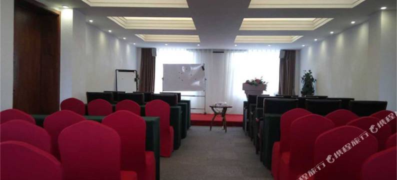 涞源漫臣酒店图片