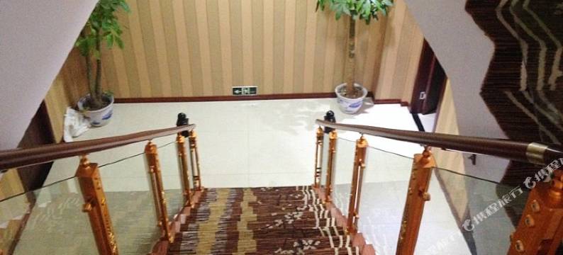 庐山梦之欢宾馆图片