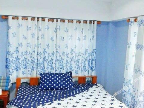 清邁快請進客棧