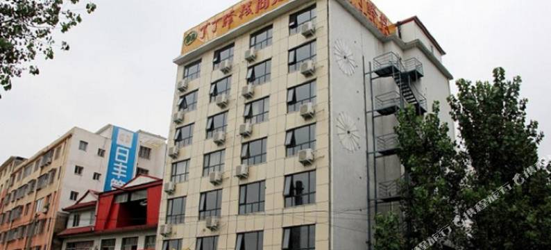 西峡丁丁驿栈图片