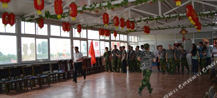北京龙庆峡欢乐佳苑客栈图片