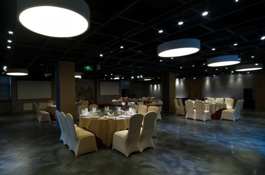 Wine Occasion Boutique HotelHotel Overview