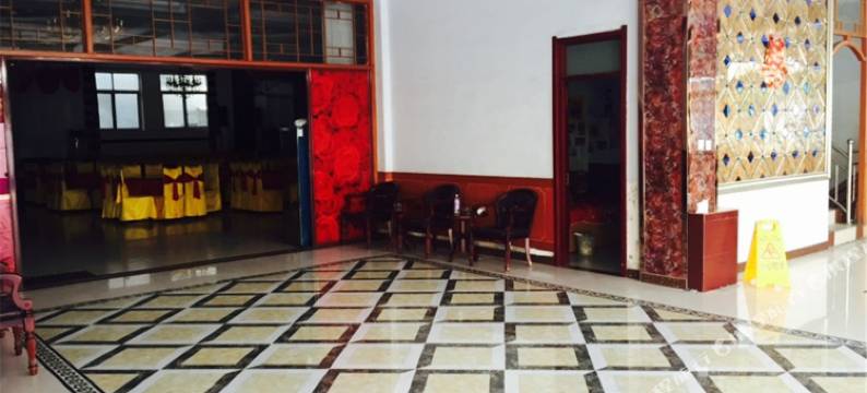 南宫朋来春宾馆.图片