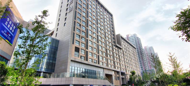 斯维登度假公寓(青岛石老人海水浴场国信体育中心店)图片