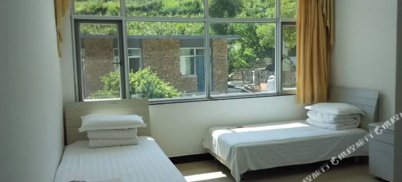 北京乡野缘民宿(雾灵西峰东极仙谷自然风景区店)图片