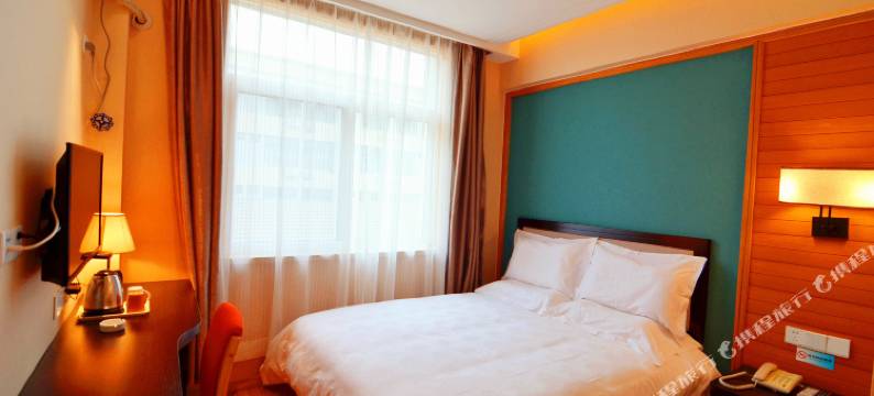 西安瑞客季景酒店(西京医院康复路地铁站店)图片