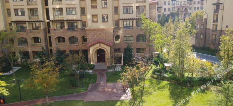 青岛新东居酒店图片