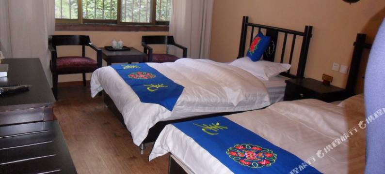 汶川阿木尔吉休闲农庄图片