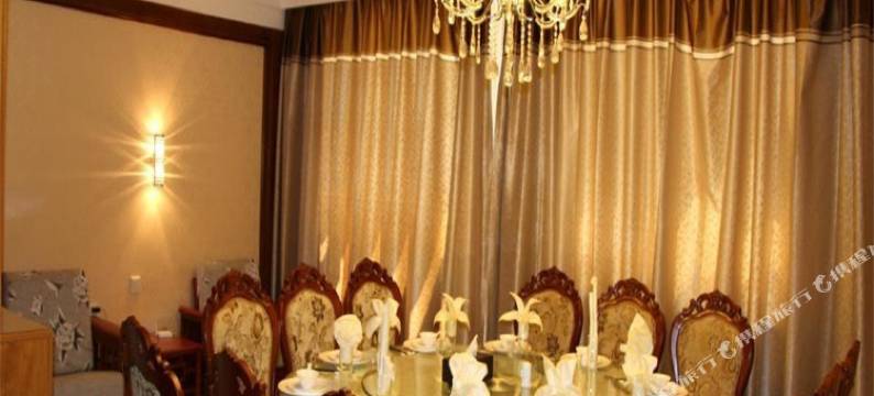 喀纳斯龙湖酒店图片