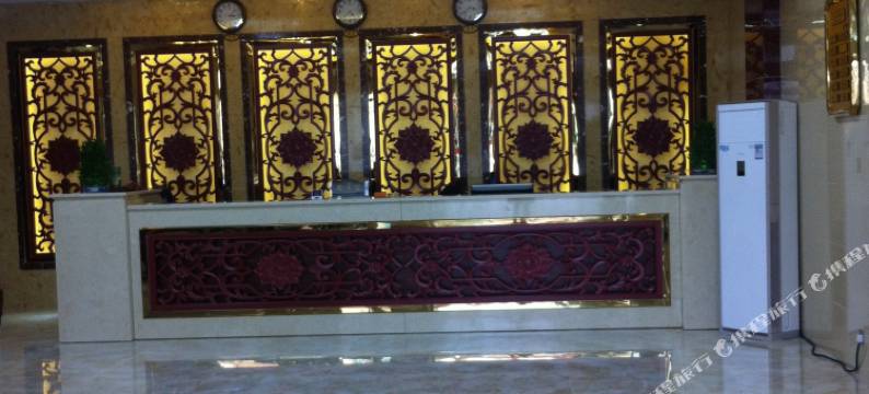 芒市宏丰电竞酒店(德宏芒市机场店)图片