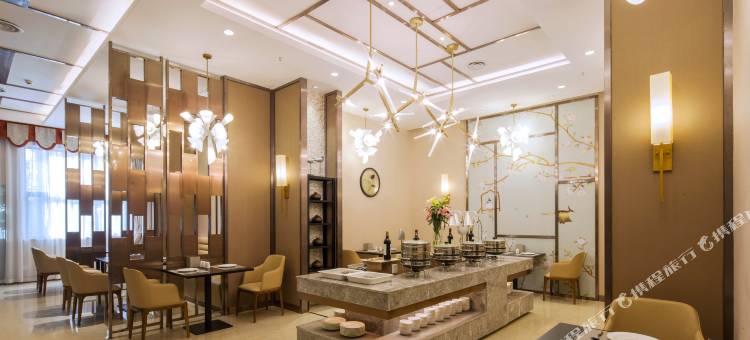 中青旅山水时尚酒店(赤壁火车站店)图片