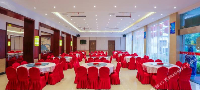 乐天然酒店(潜山天柱山店)图片