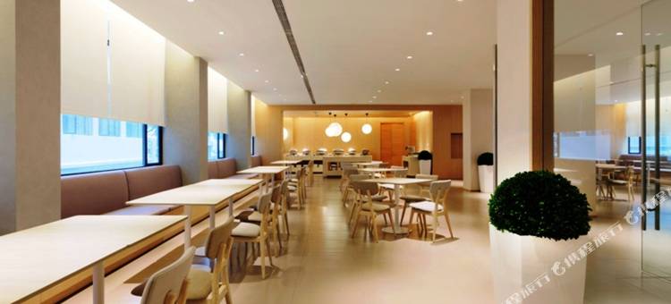 贵阳浣溪假日大酒店(延安西路地铁站店)图片