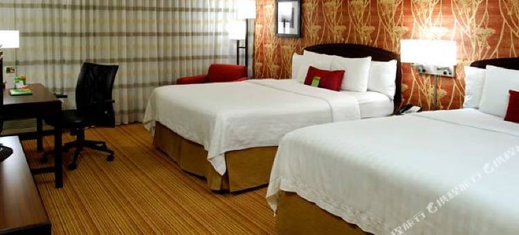 印第安纳波利斯西北万怡酒店(Courtyard Indianapolis Northwest)图片