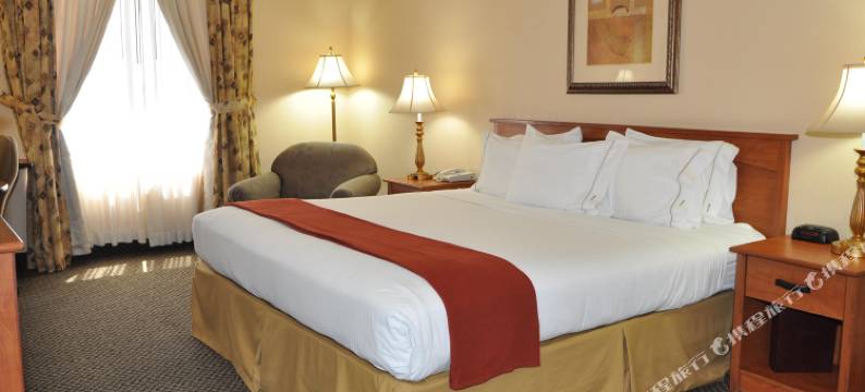 Holiday Inn Express 拉斯维加斯内利斯(Holiday Inn Express LAS VEGAS-NELLIS by IHG)图片