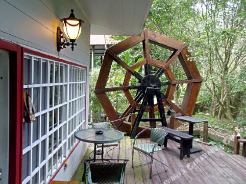 苗栗云梦山林民宿