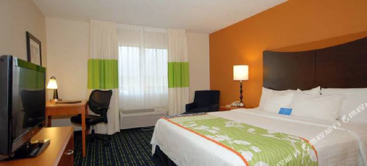 坎图万枫套房酒店(Fairfield Inn & Suites Canton)图片