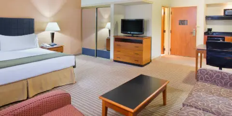 智選假日套房酒店歐文DFW機場北