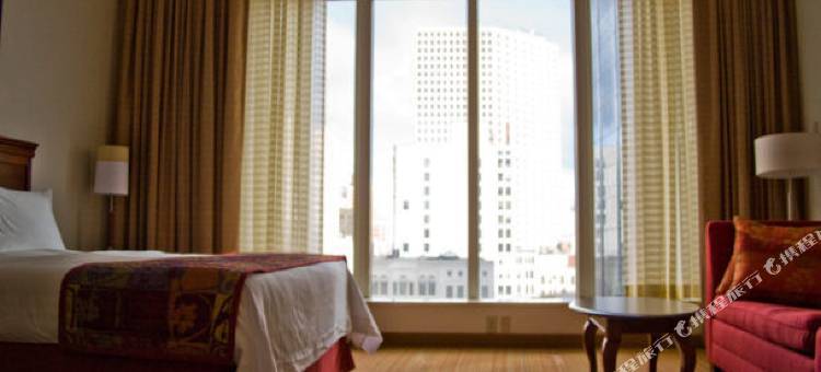 密尔沃基市中心Residence Inn 酒店(Residence Inn Milwaukee Downtown)图片