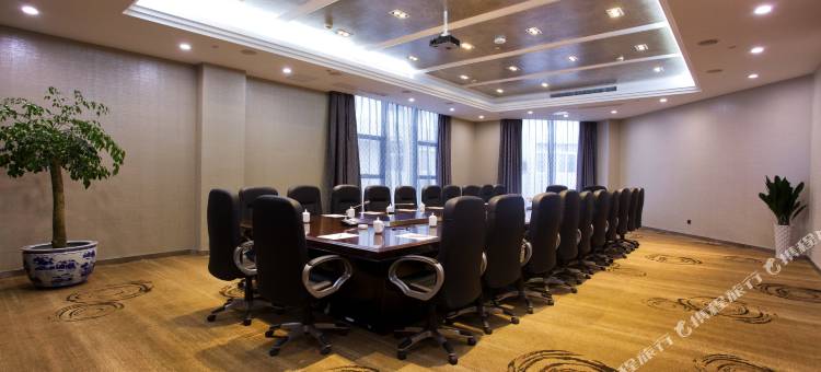 安徽交控徽风皖韵酒店(屯溪老街黎阳老街店)图片