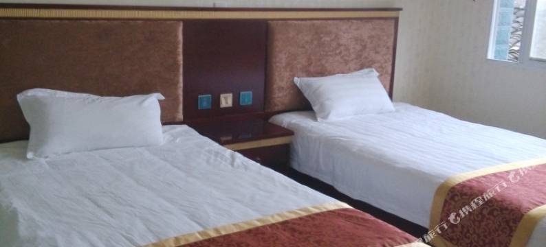 雅安十字坡酒店图片