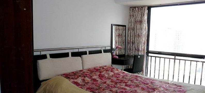 三色堇服务公寓(深圳京基100店)图片