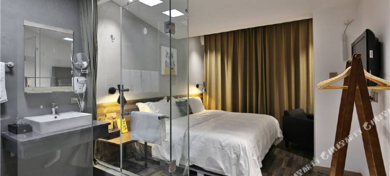 南昌飞鸟集创想酒店图片