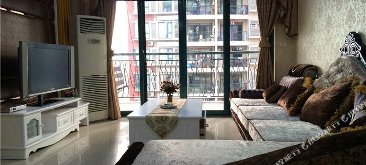 云派家庭式公寓(重庆巴国城店)图片