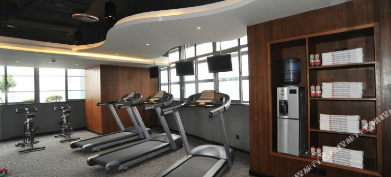 高悦酒店(重庆观音桥步行街店)图片