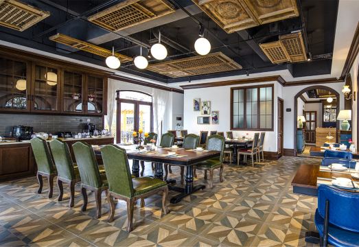 The Pushi Mansion Hotel Overview