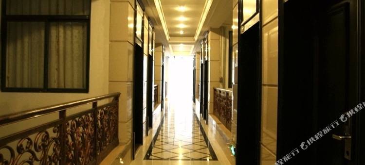 寓米公寓(佛山季华六路地铁站店)图片