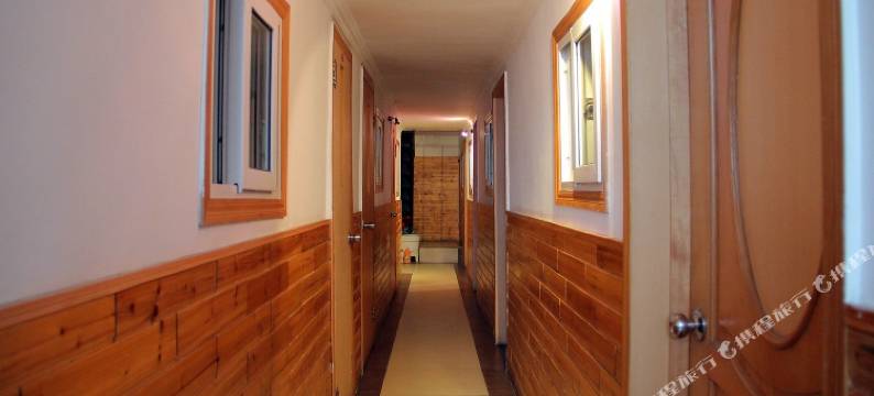 青岛悦来家旅馆图片