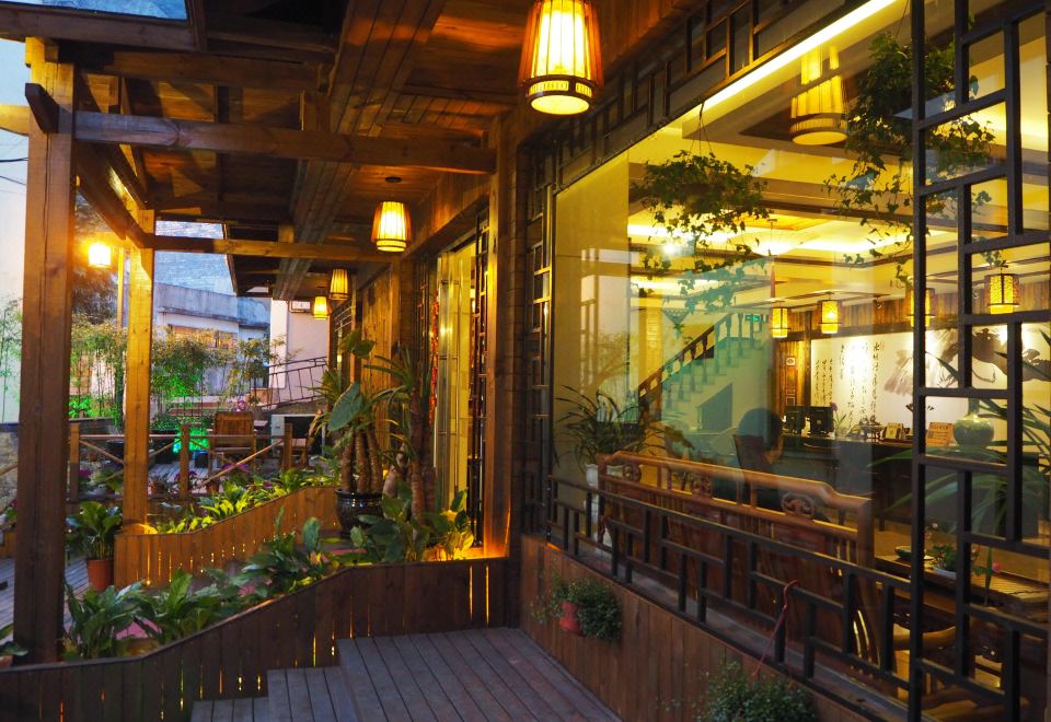 雁荡山雁迎主题宾馆外景图