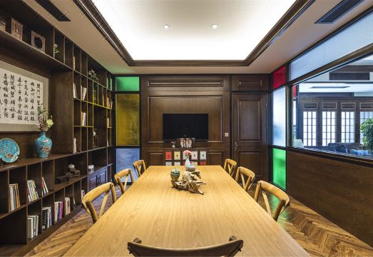 The Pushi Mansion Hotel Overview