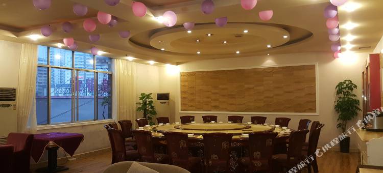 巨石伯顿·凯里宾馆(市政府州人民医院店)图片