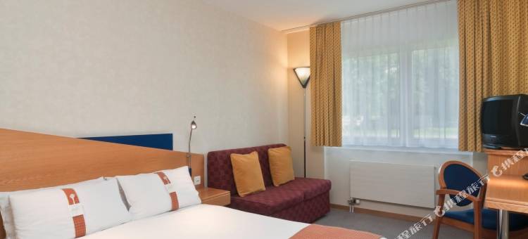 卢塞恩-诺伊恩基希智选假日酒店(Holiday Inn Express Luzern - Neuenkirch)图片