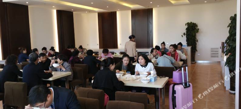 张掖君汇假日酒店图片