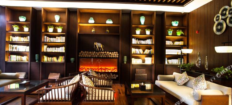 亳州君亭华丰酒店(金桥购物中心大润发店)图片