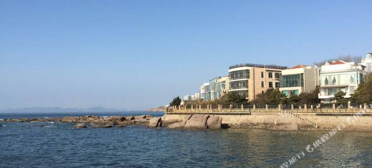 青岛美墅假期酒店30号海边别墅图片