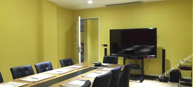 珠海爱琴海汽车精品酒店图片